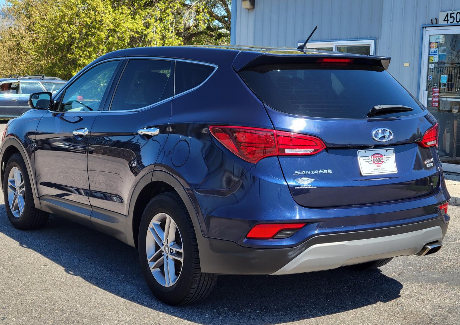 2018 Blue /Tan Hyundai Santa Fe Sport (5XYZTDLB0JG) with an 2.4L L4 engine, 6 Speed Auto transmission, located at 450 N Russell, Missoula, MT, 59801, (406) 543-6600, 46.874496, -114.017433 - Photo#6